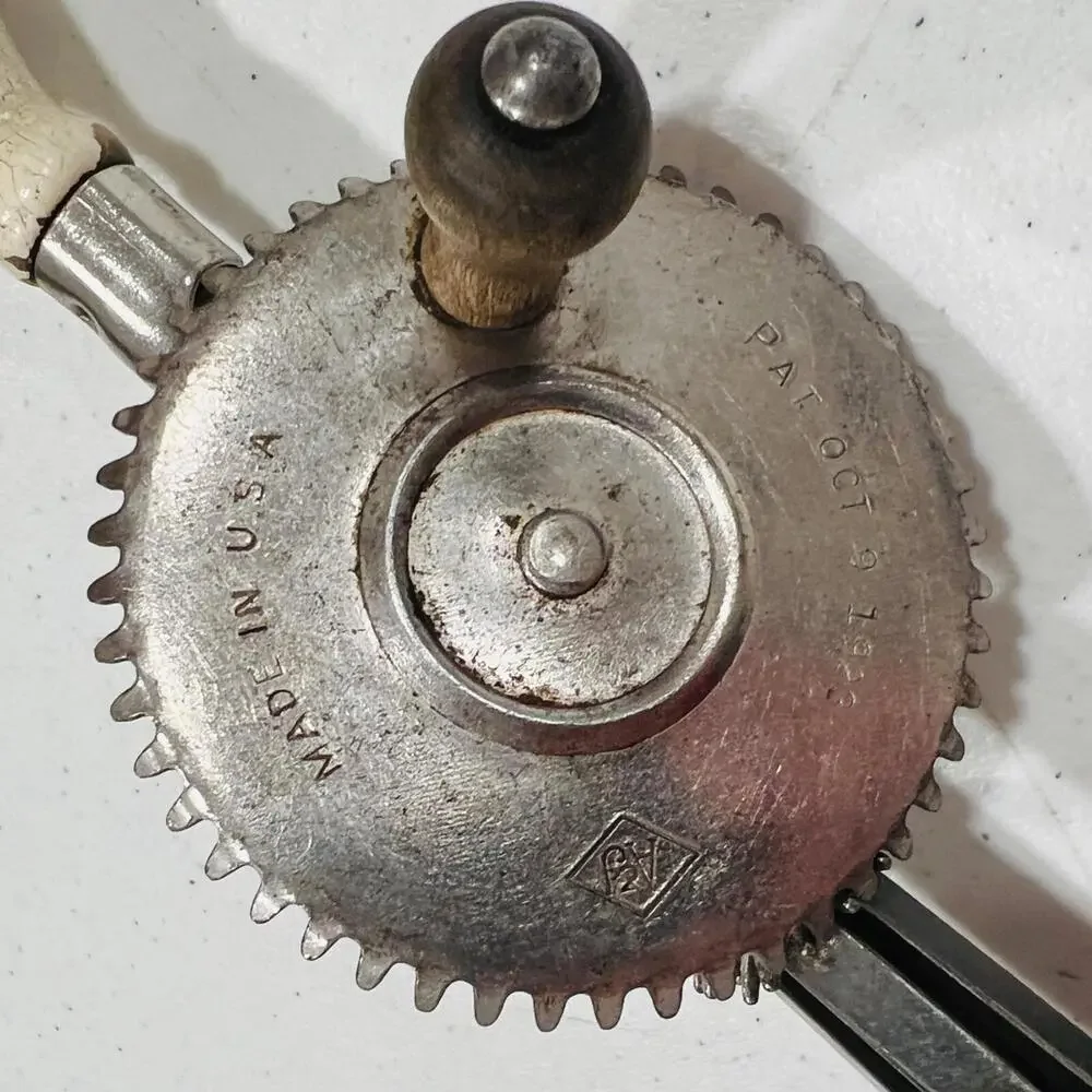 Vintage A&J Metal Egg Beater Mixer, Hand Crank - USA Patent October 9, 1923